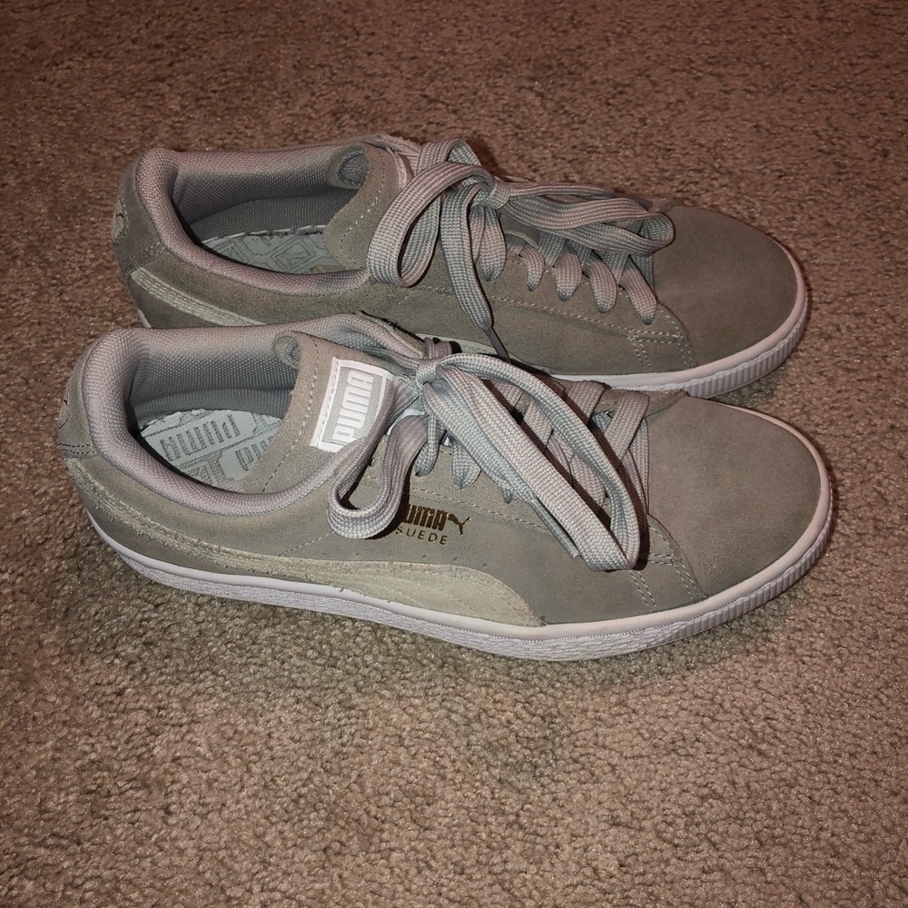Puma Sneakers